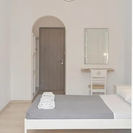 Aparthotel Oscar Kamari (Santorini)