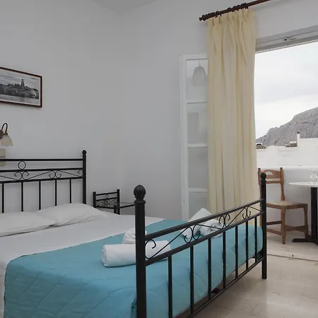 Oscar Aparthotel Kamari (Santorini)